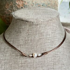Adjustable Grunge Pearl Choker